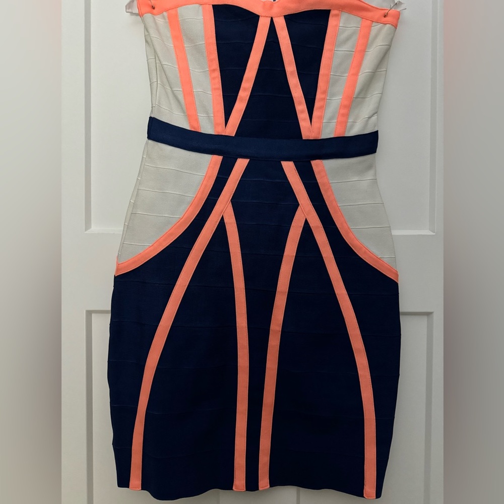 Women’s Size small dress. Navy and neon orange. New condition.